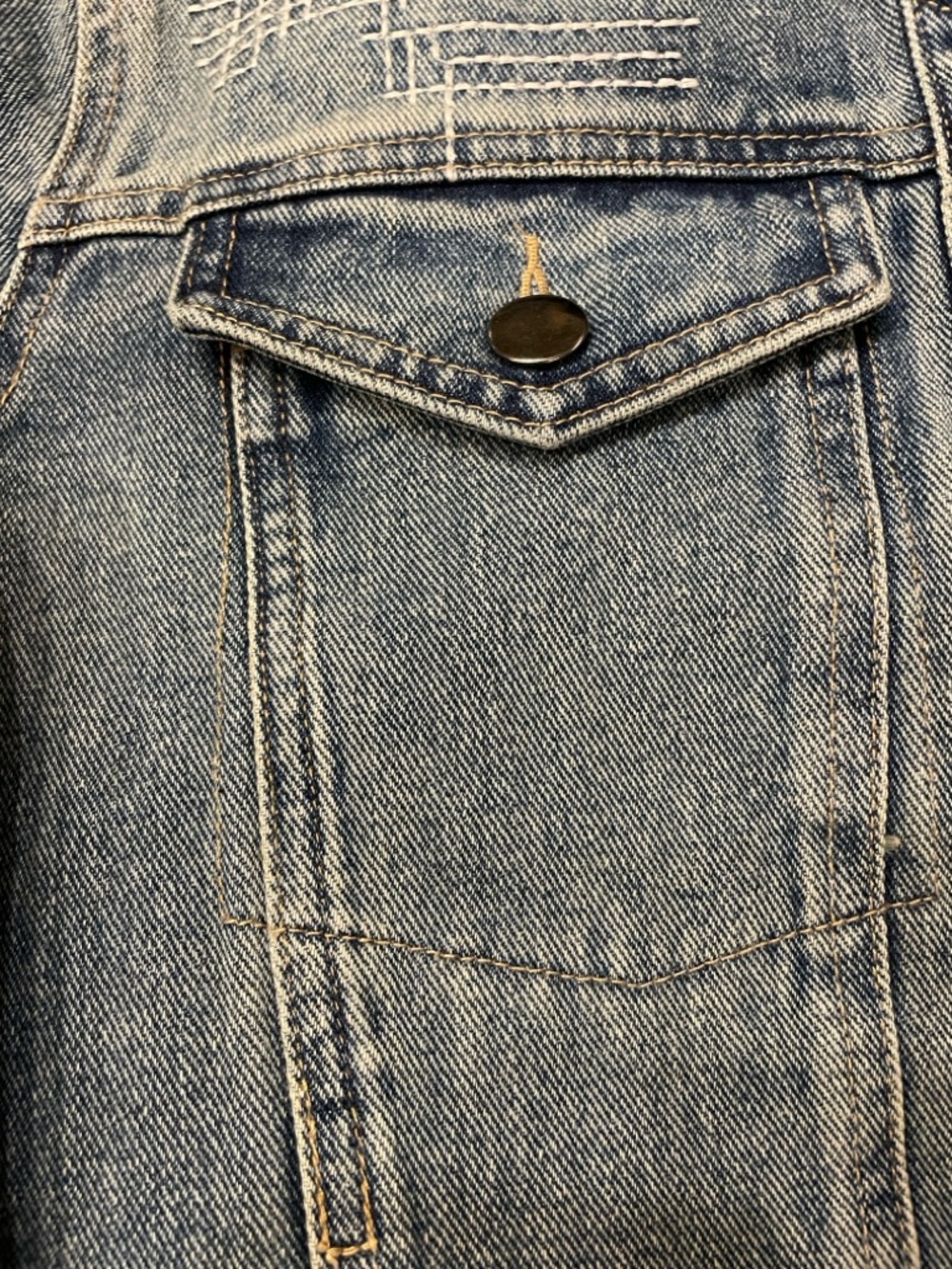 Tasha Polizzi Blue Denim Jacket with Contrast Stitching - Picture 7 of 7